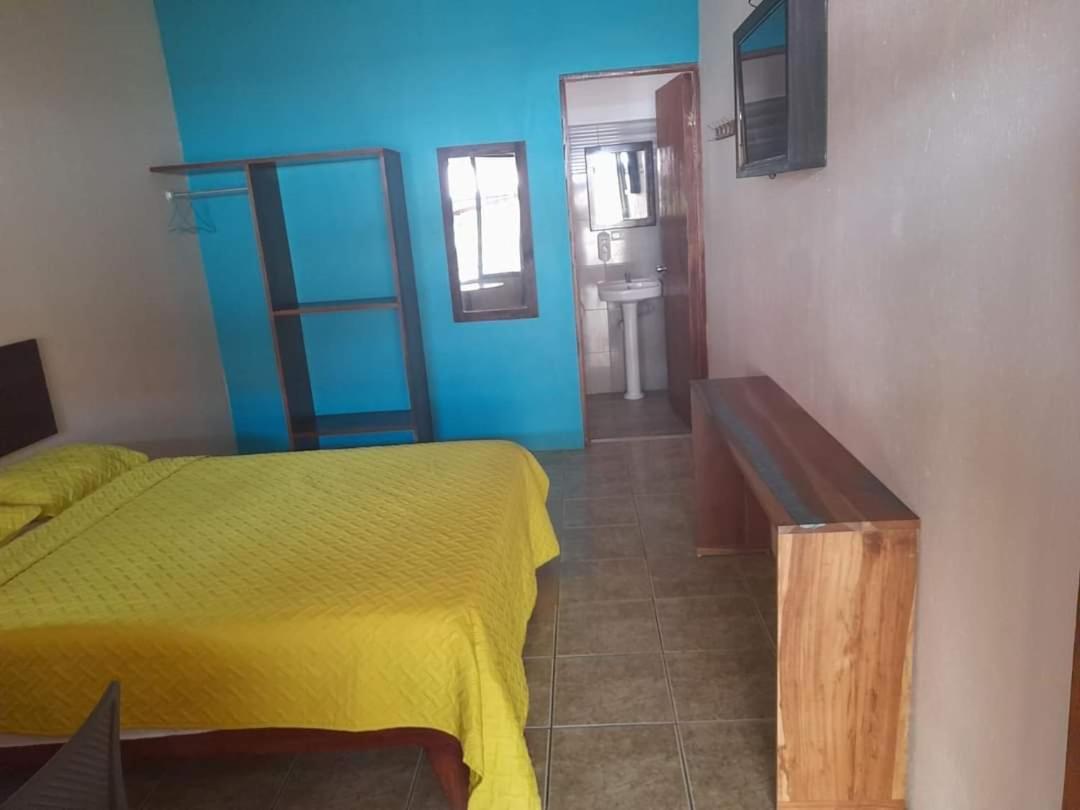 Hotel Cabinas Jacomar Екстер'єр фото