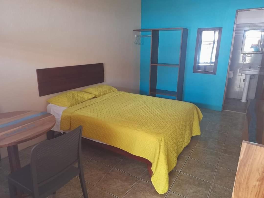 Hotel Cabinas Jacomar Екстер'єр фото